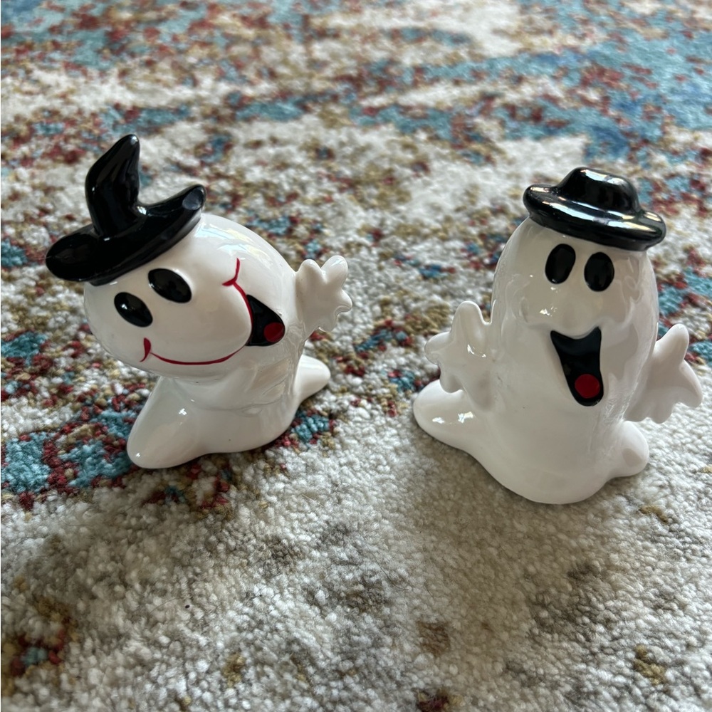👻Vintage Ceramic Pair Of Happy Ghosts👻